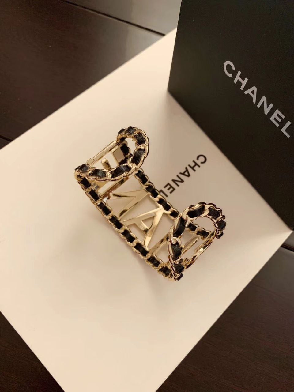 Bracelet Manchette doré Chanel