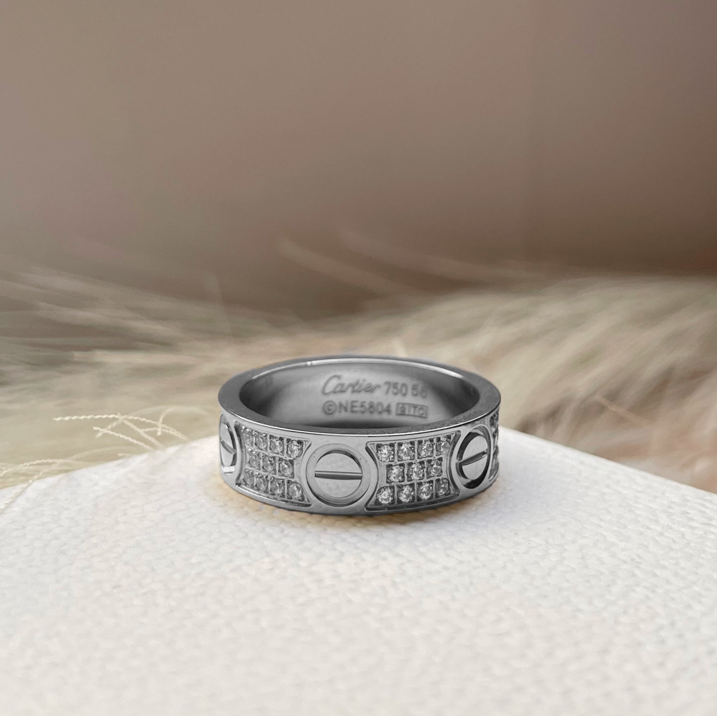 Bague Cartier Løve pavée full strass