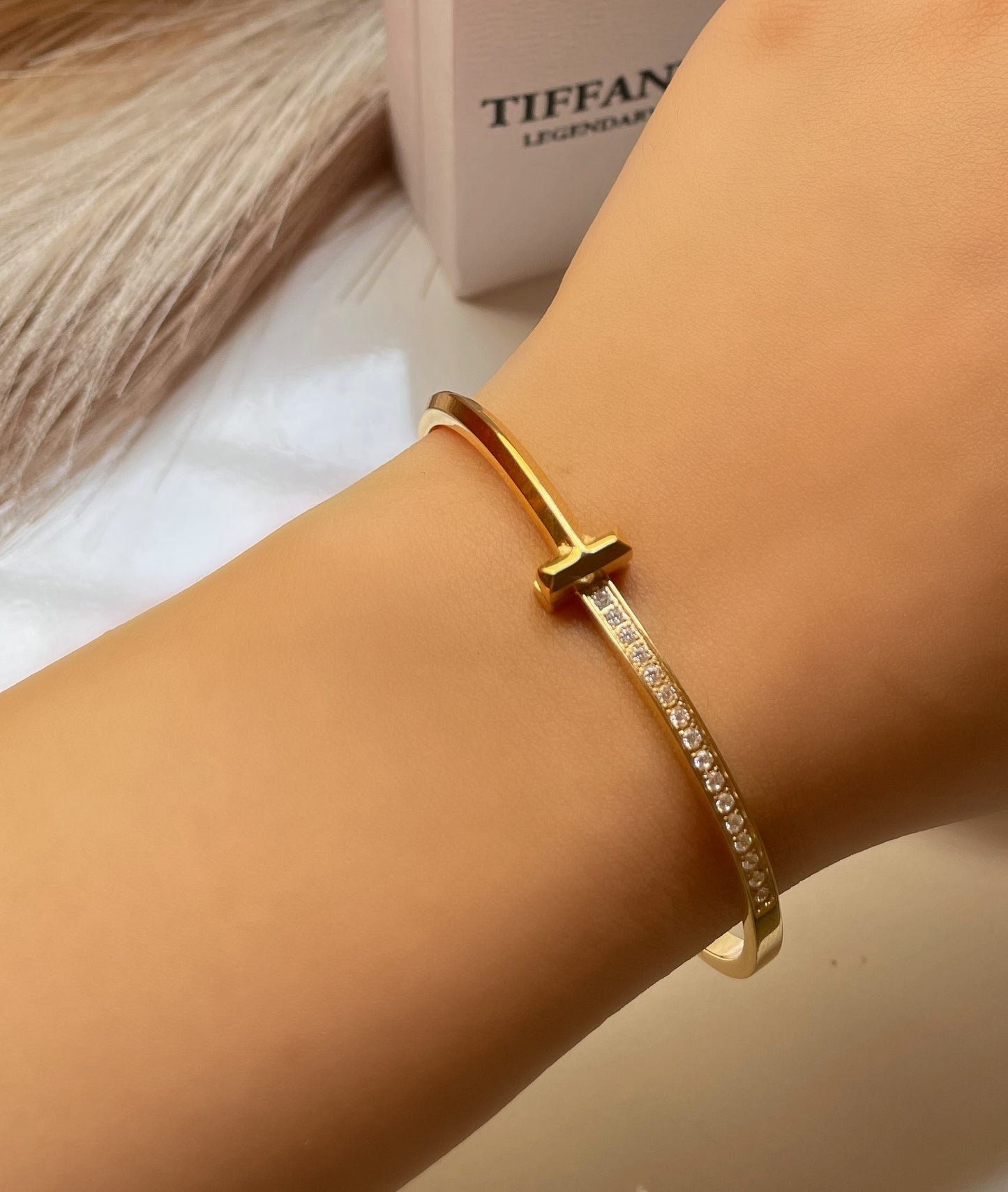 Bracelet Tiffany & Co T avec strass
