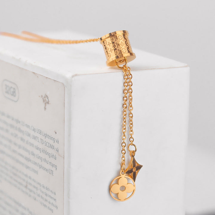 Collier Louis vuitton