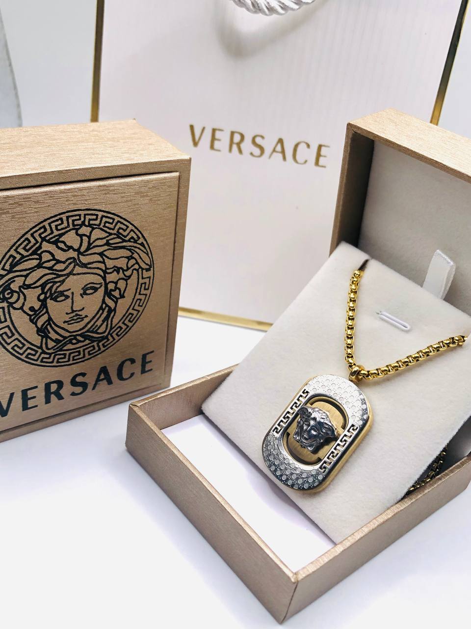 Collier Homme Versace