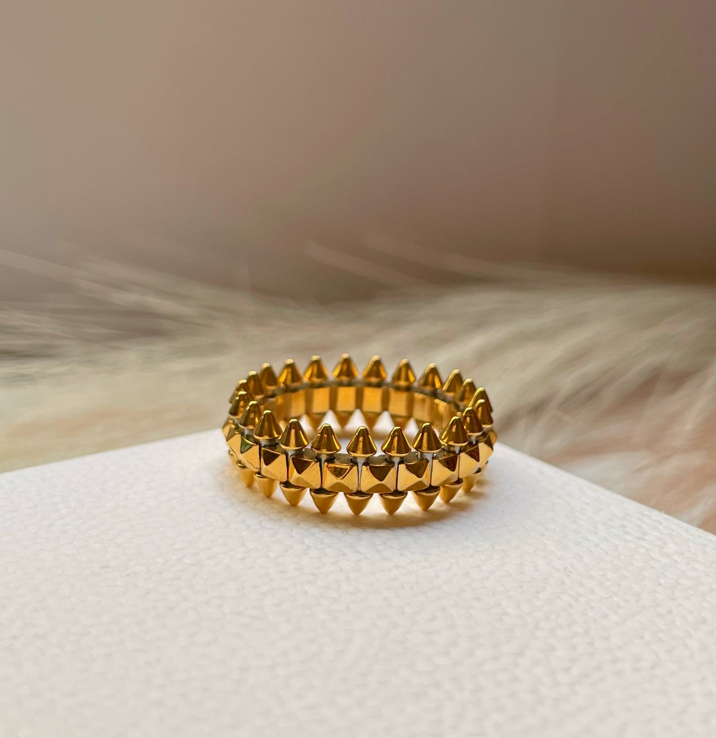 Bague Cartier Clash doré