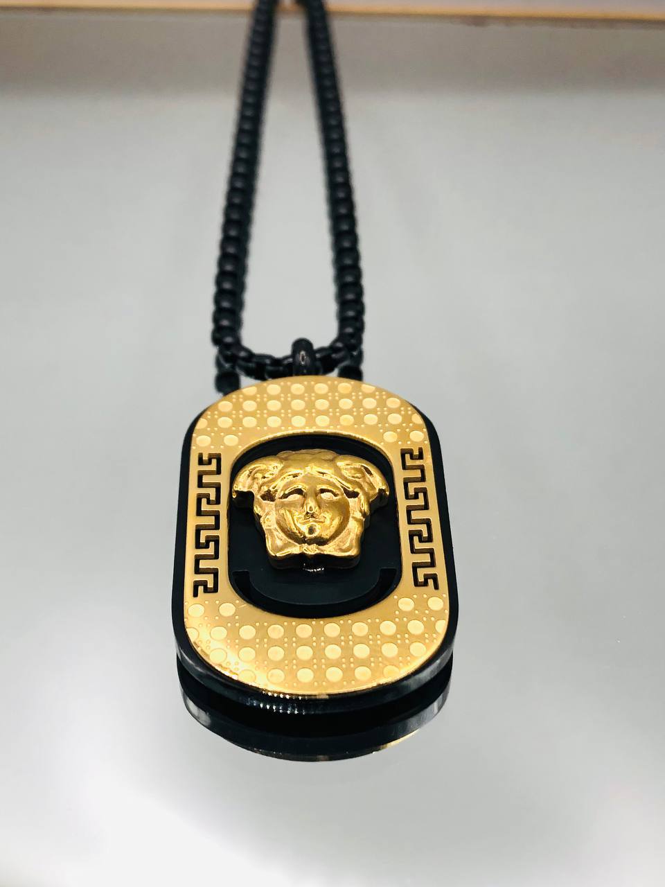 Collier Homme Versace