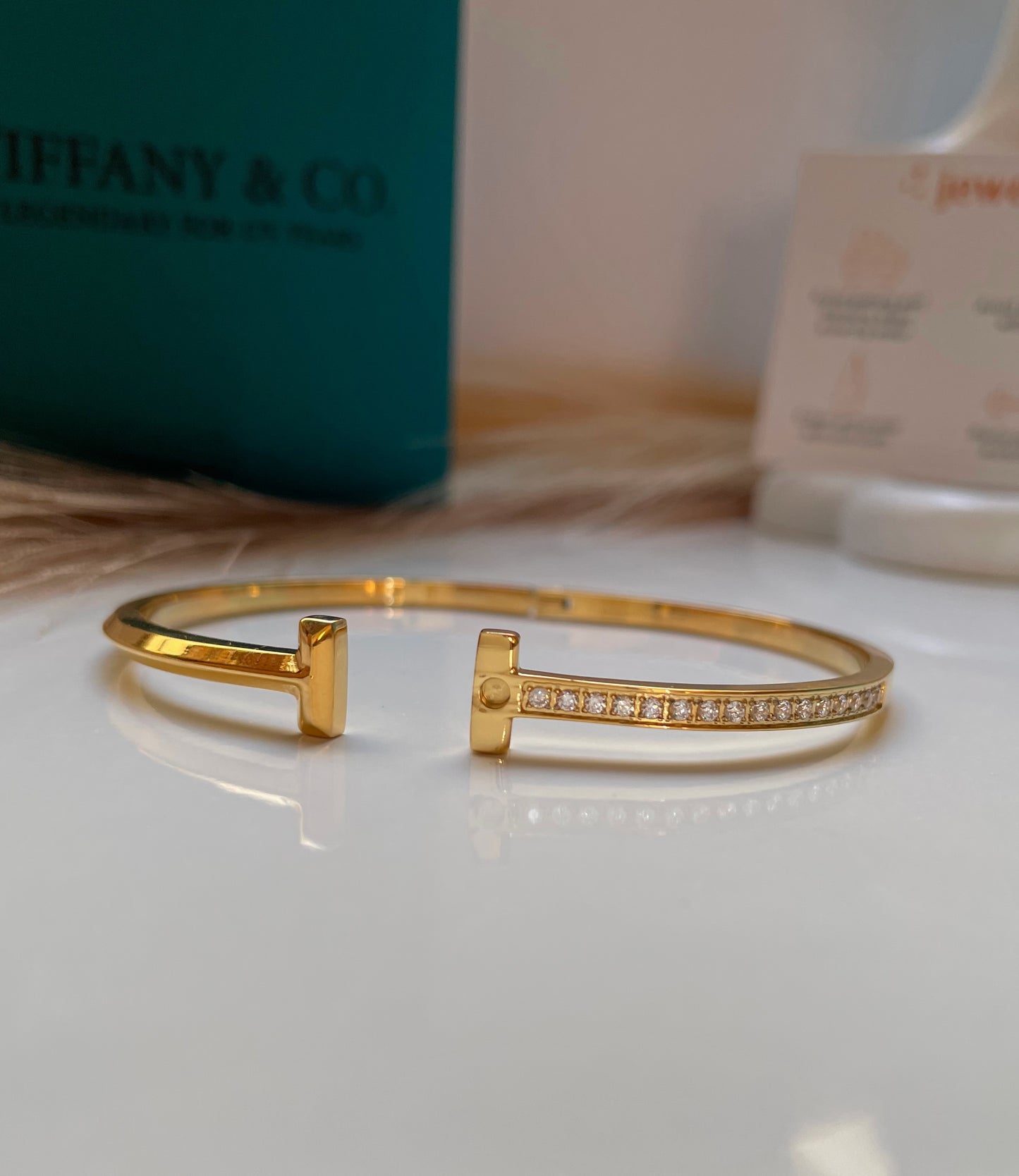 Bracelet Tiffany & Co T avec strass