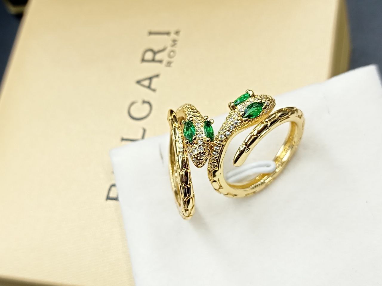 Bague Doré Bvlgari Serpent
