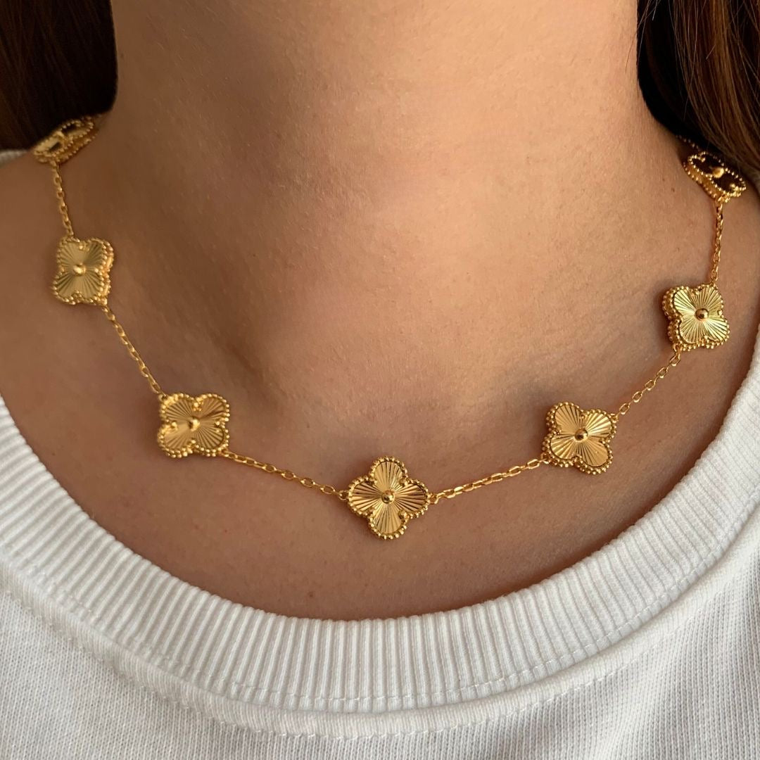 Collier Van Cleef & Arpels doré avec dix trèfles