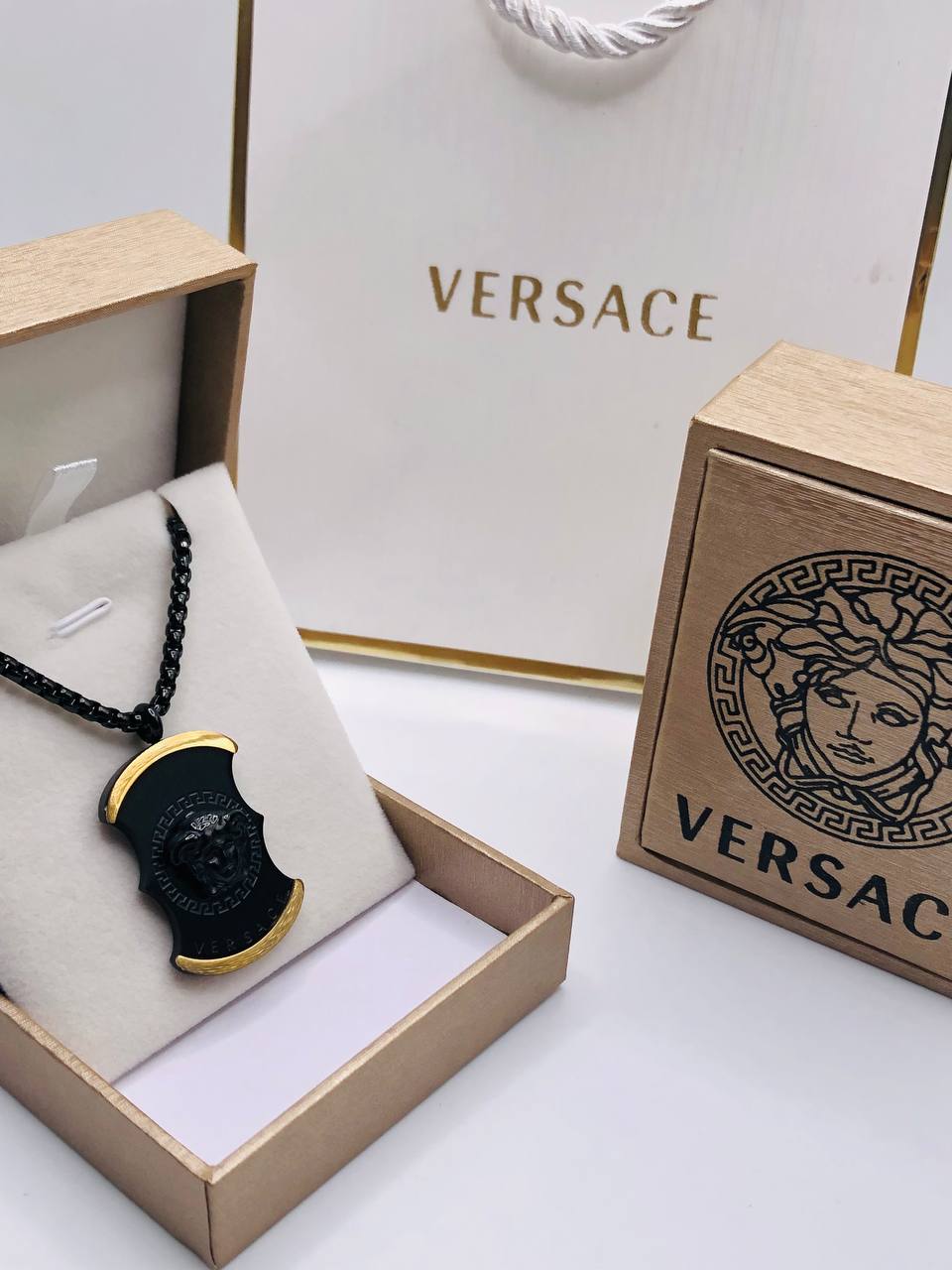 Collier Homme Versace