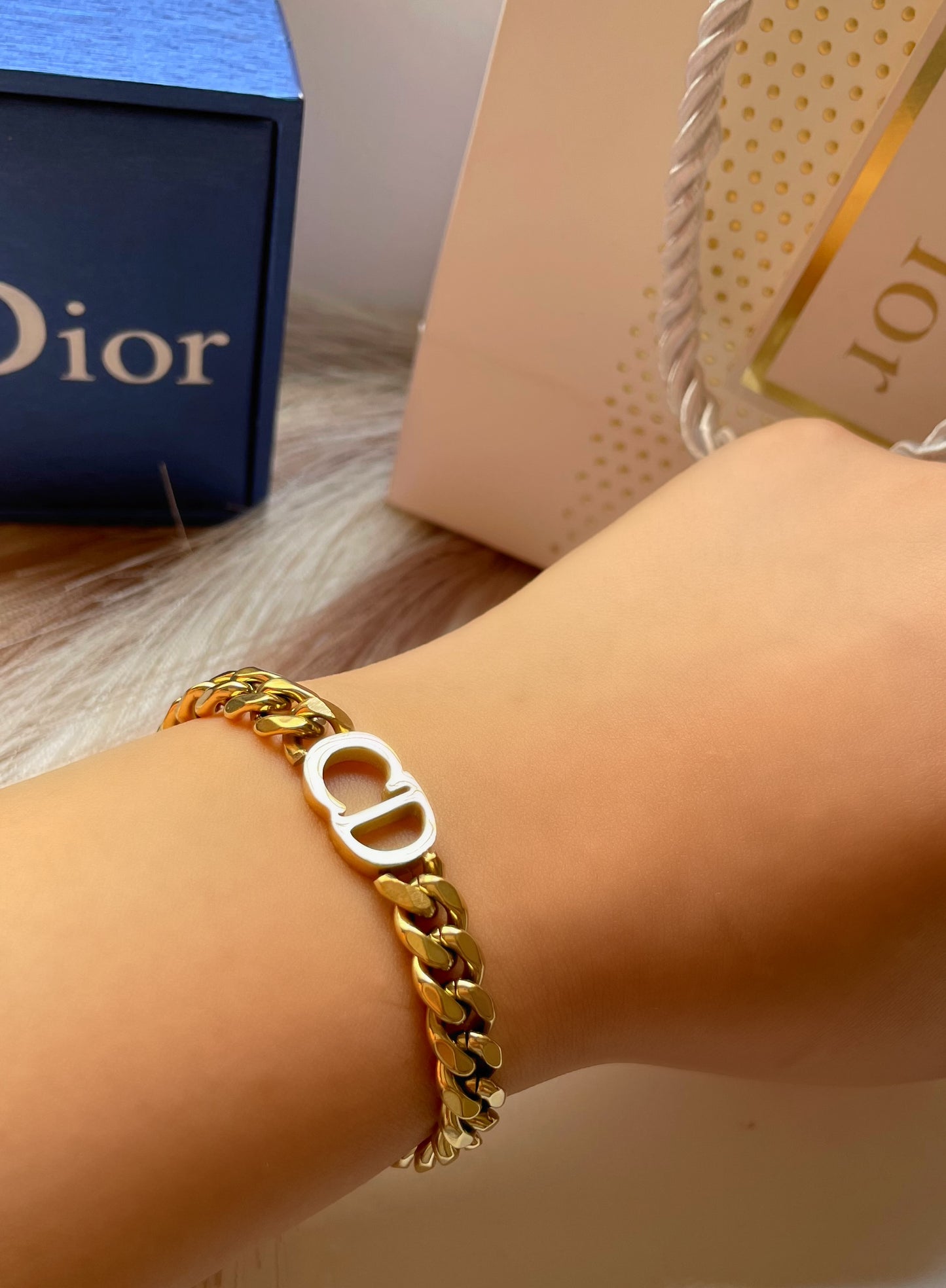 Gourmette DIOR CD doré
