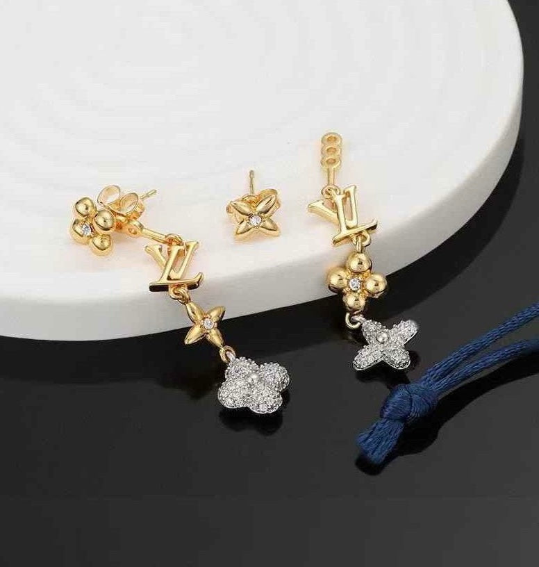 Boucles d’oreilles Louis Vuitton doré