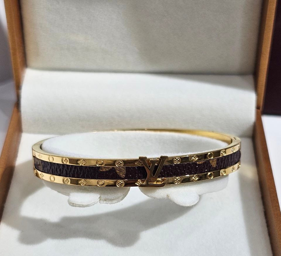 Bracelet Louis Vuitton cuir doré