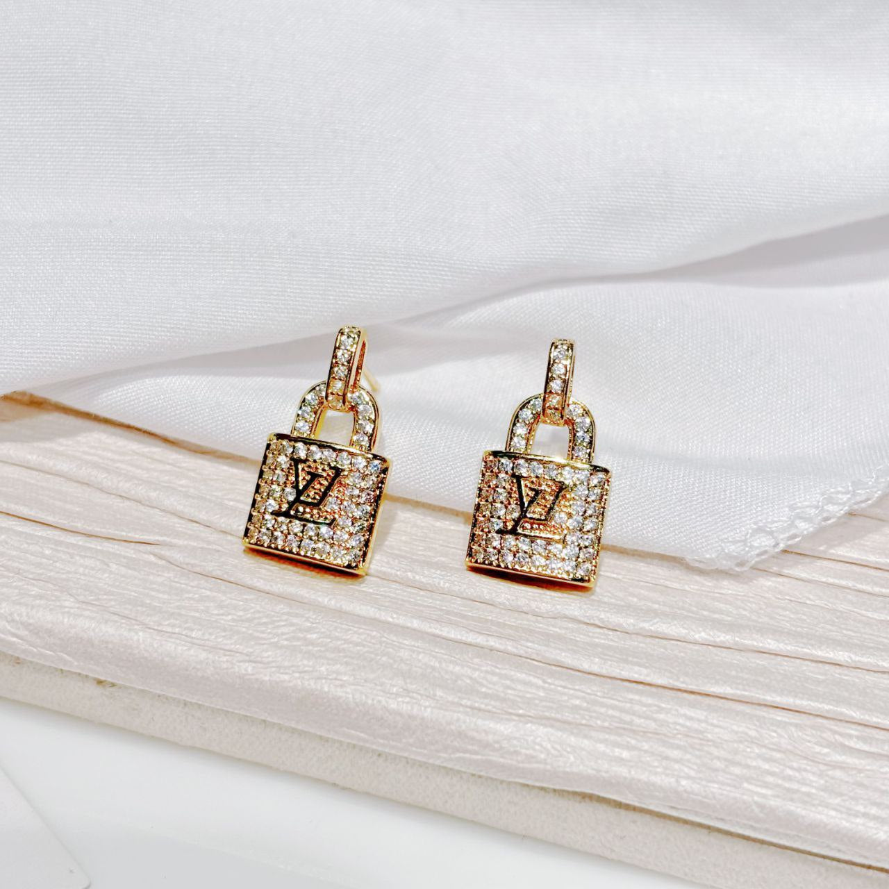 Boucles d’oreilles Louis Vuitton
