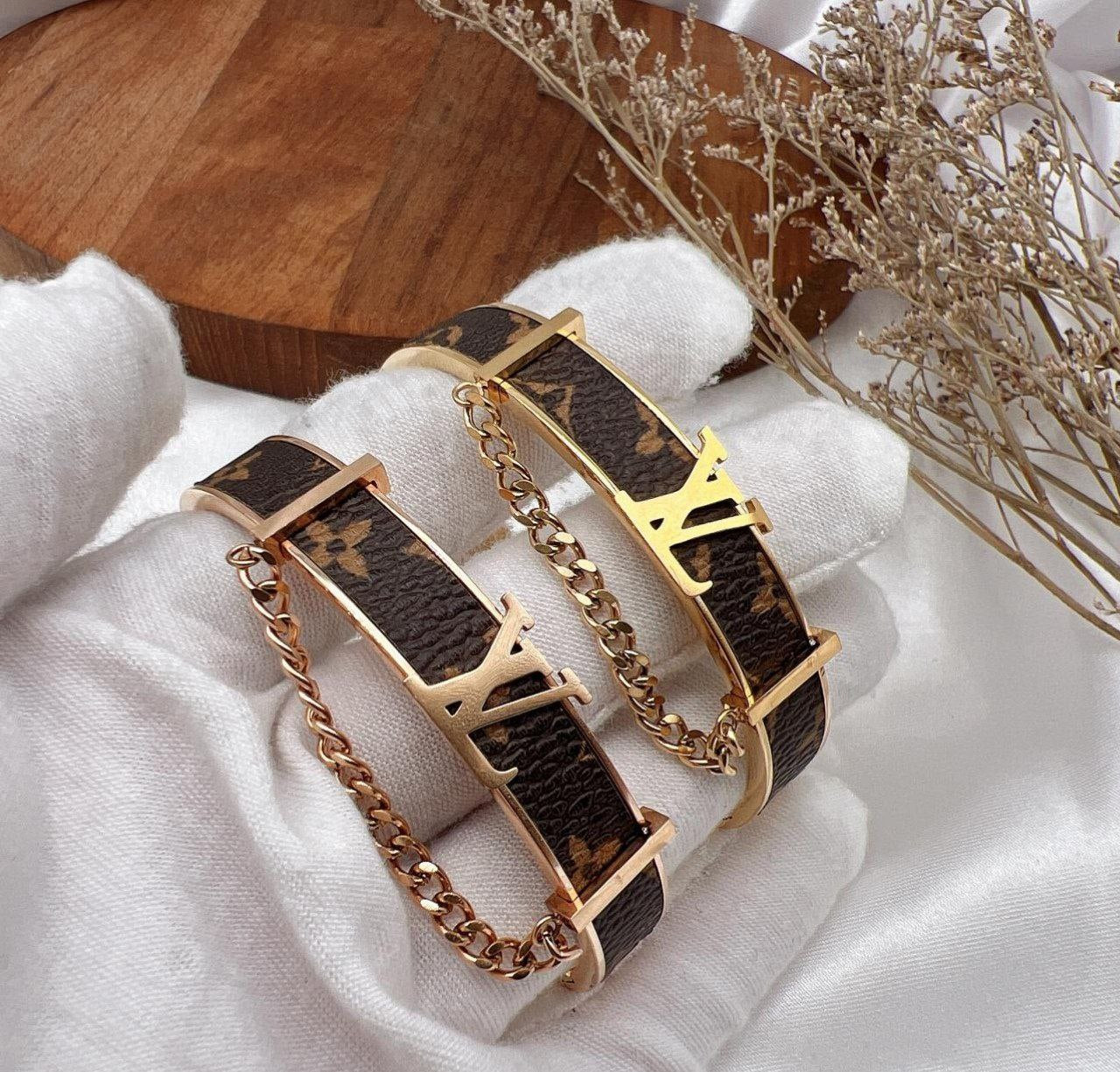 Bracelet Louis Vuitton cuir doré LV