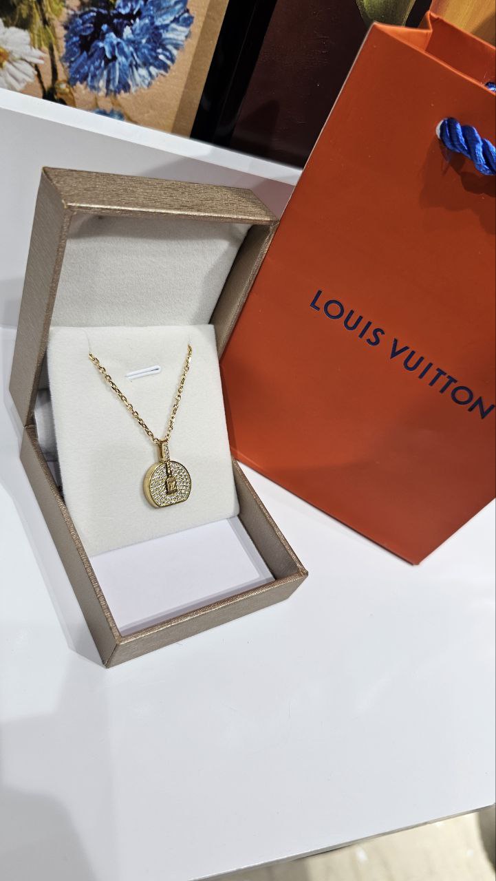 Collier Louis Vuitton Pour Famme