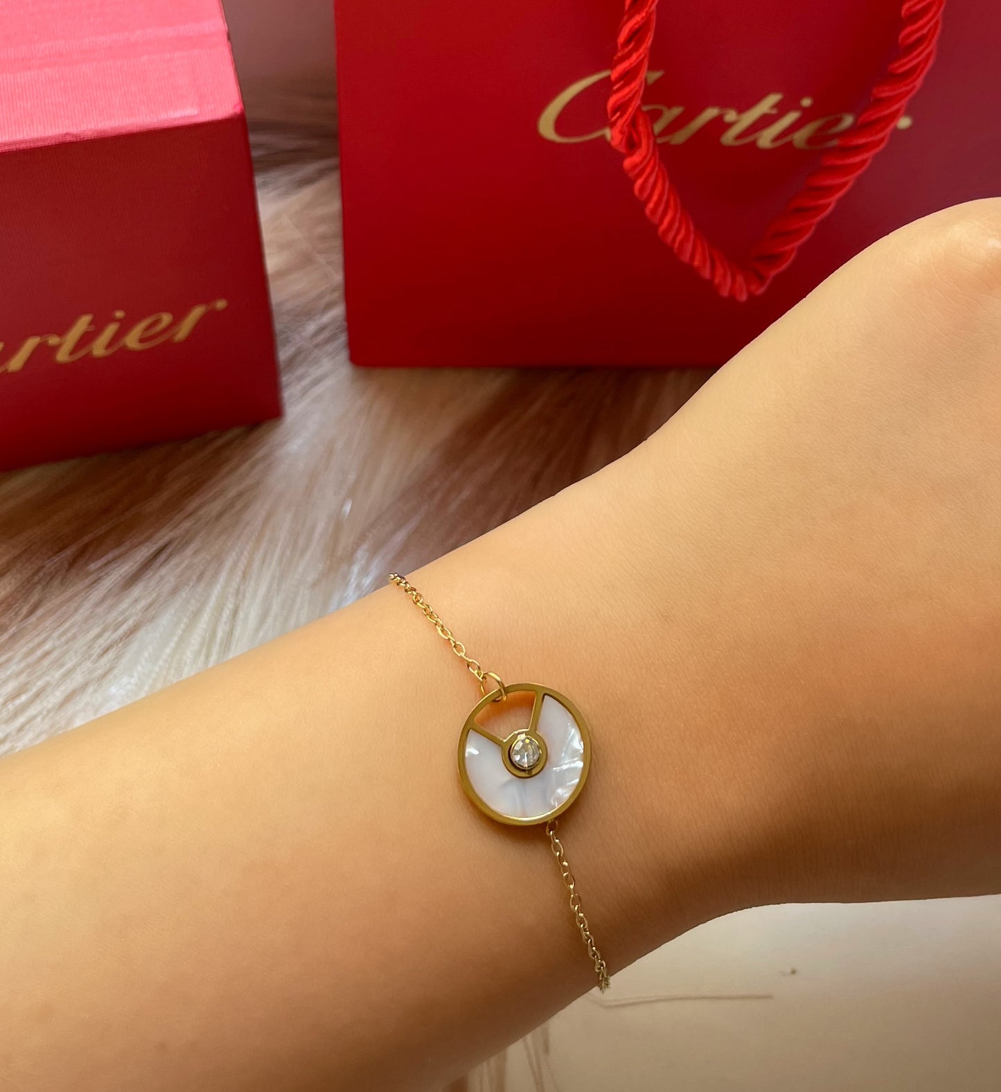 Gourmette Cartier Amulette doré