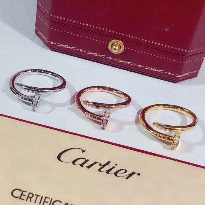 Bague Cartier Clou avec strass
