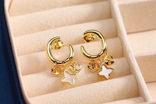 Boucles d’oreilles Louis Vuitton doré