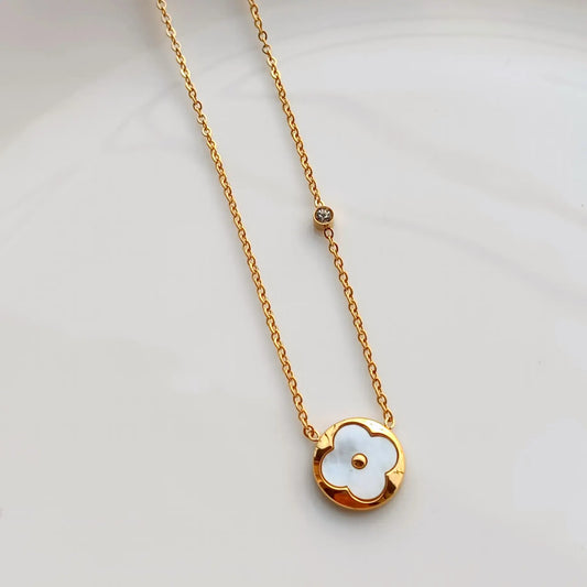 Collier Louis Vuitton doré