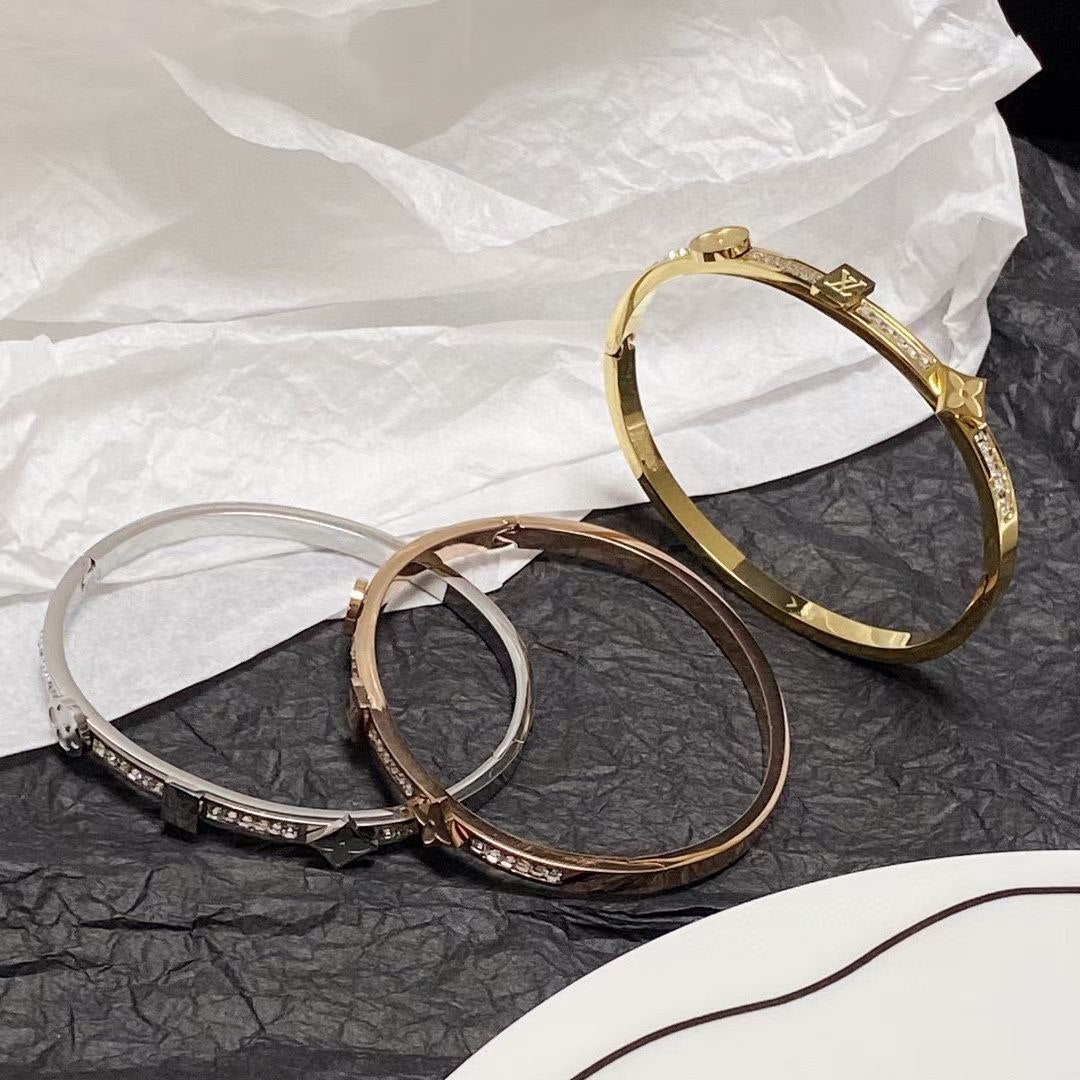 Bracelet Louis Vuitton strass