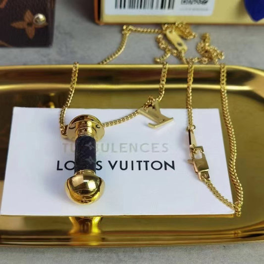 Sautoir Louis Vuitton avec cuir